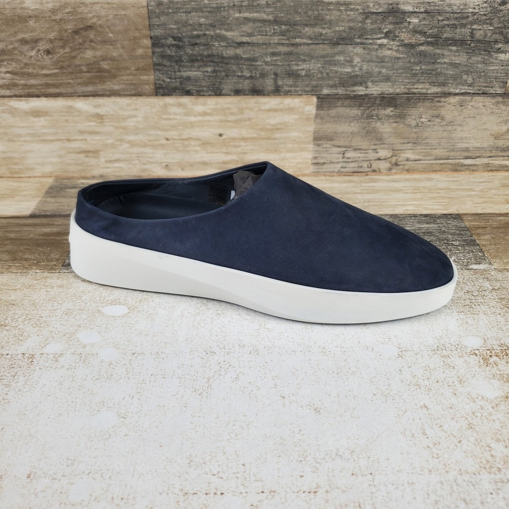 Wolf & Shepherd Cruise Shoes Mules Womens Sz 9 Navy Blue White Suede Slip On